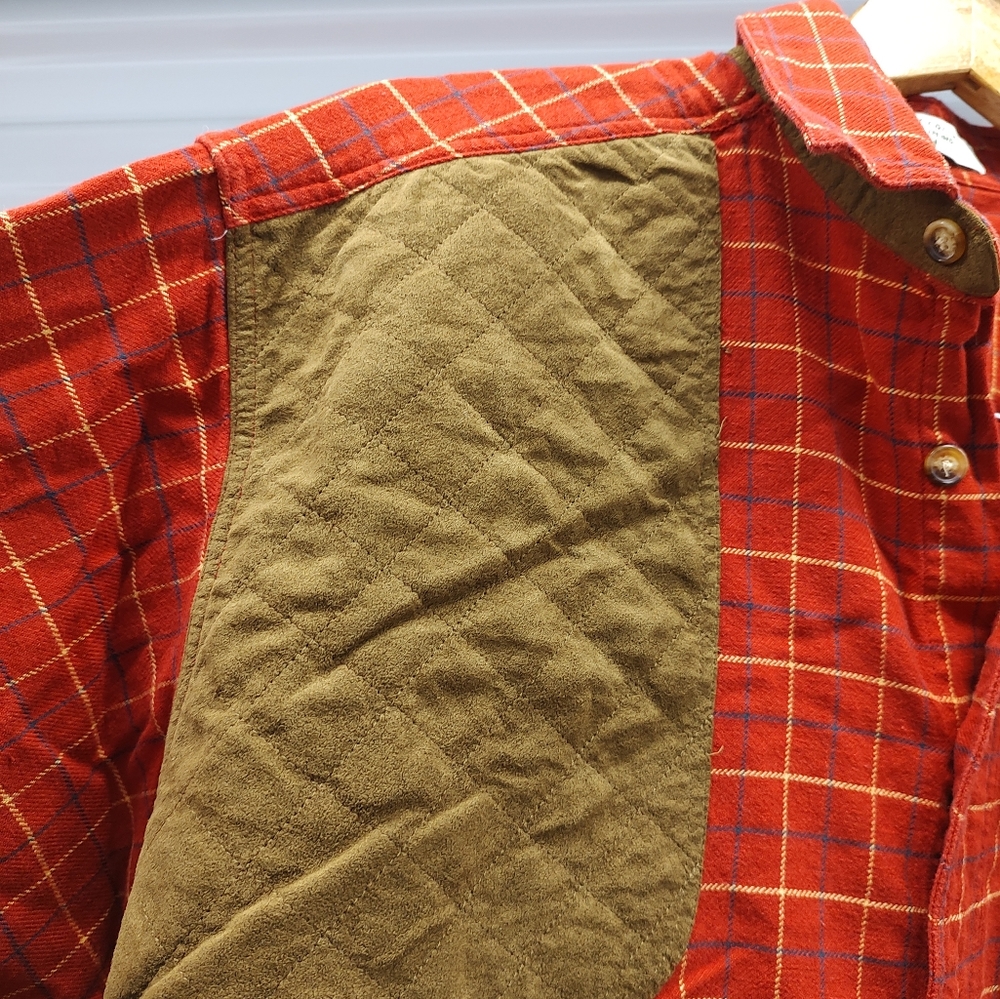 Men's Orvis red plaid flannel button down shirt with faux suede patch si… - Picture 2 of 7
